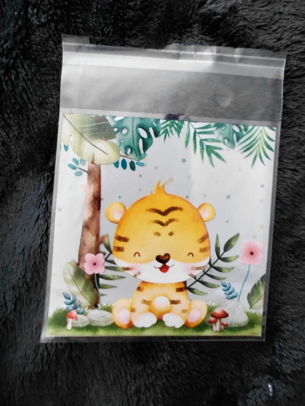 15ct. Self-Seal Safari Animals Recloseable Treats/Jewelry Bags ✨️PRICE FIRM✨️